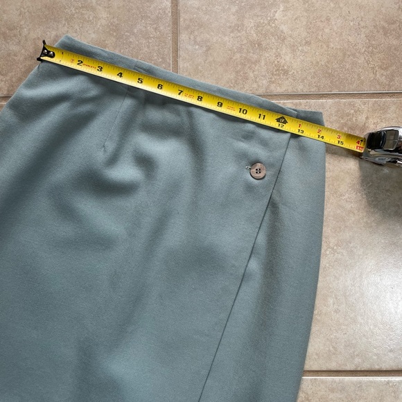 Talbots Wrap Skirt | Green | Size 6p - Picture 9 of 14